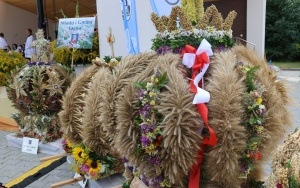 Wieńce dożynkowe powiatu kieleckiego (1)