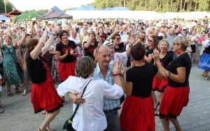 tak się bawili mieszkańcy powiatu na dożynkach (8)