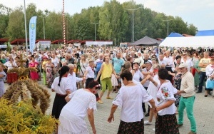 tak się bawili mieszkańcy powiatu na dożynkach (2)