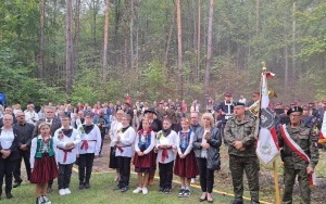 Odsłonięcie pomnika w Szewcach  (9)