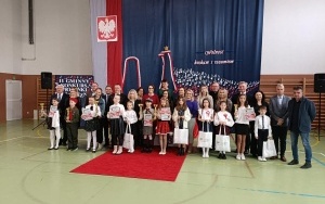 II Gminny Konkurs Piosenki Patriotycznej w Cedzynie (9)