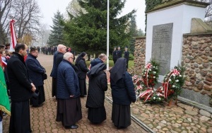 Narodowy Dzień Niepodległości świętowano w Chmielniku (7)