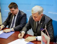 Podpisanie listu intencyjnego pomiędzy powiatem kieleckim a powiatem słupskim
